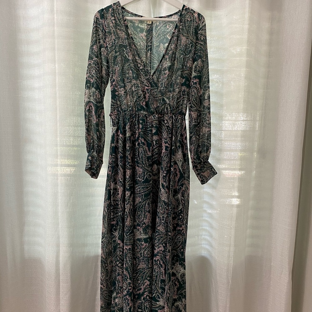 Long sleeve dress